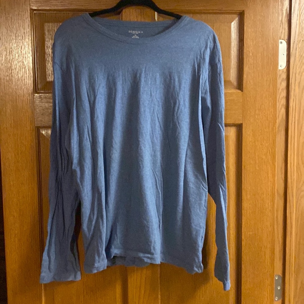 All sky blue Men’s Sonoma XL long sleeved!